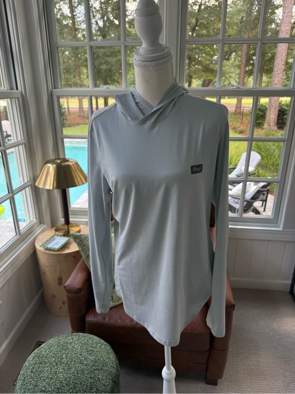 Marsh Women’s Lightweight Hooded Long-Sleeve Pullover Size M